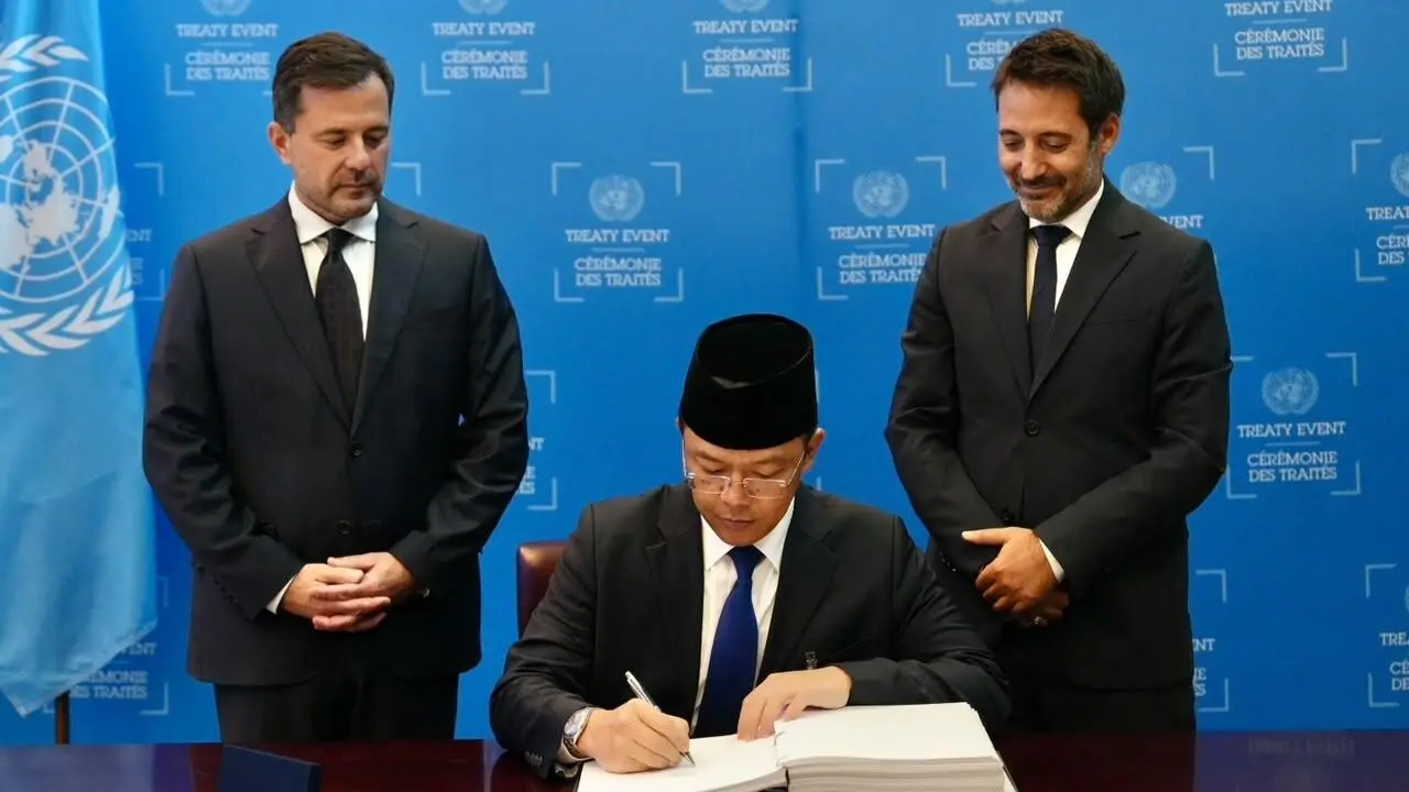 Sugiono Bawa Indonesia Masuk Daftar 91 Penandatangan Konvensi Siber PBB