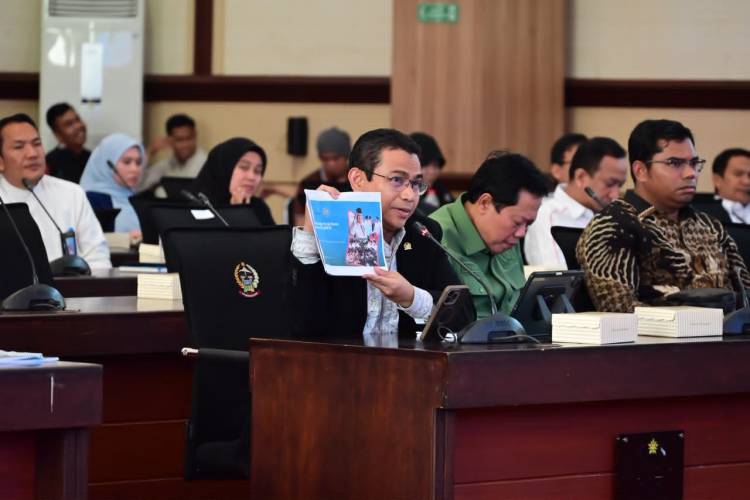 Lebih dari Separuh UMKM Belum Terhubung Ekonomi Digital, Hendry Munief Minta Digitalisasi Dipercepat