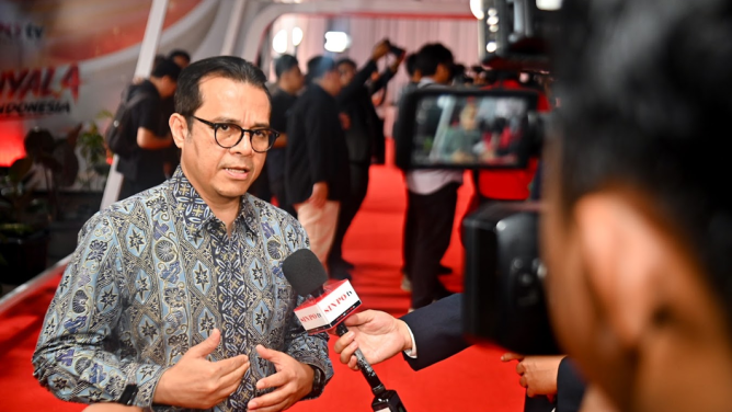Warga Telan Kabar Tanpa Saring, Wamenkomdigi Nezar Titipkan Harapan pada Media Arus Utama